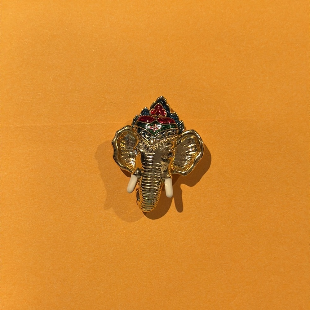 Elephant Brooch Pin Set - Picture 7 of 11